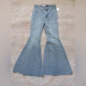 NWT Free People Float On Flare Jeans 28